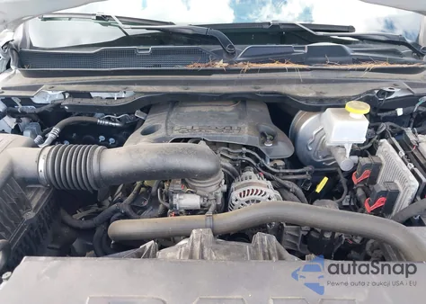 2021 Ram 1500 Big Horn 4X4 6'4 Box z USA, uszkodzony, nr VIN 1C6SRFBT7MN757888